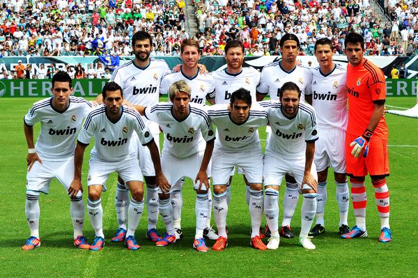 德转列希腊球员历史身价前10：马诺拉斯4500万第1，帕帕上榜（德转公布希腊球员历史身价前十：马诺拉斯4500万领跑，帕帕在列）