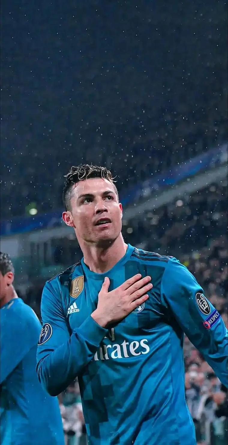 NBA焦点战：篮网客场逆转雄鹿,（NBA重磅对决：篮网客场翻盘雄鹿）