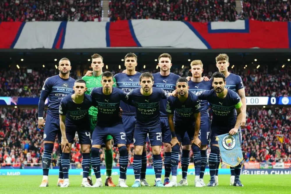 十秒钟连续过三人，离谱（十秒内连过三人，简直逆天）