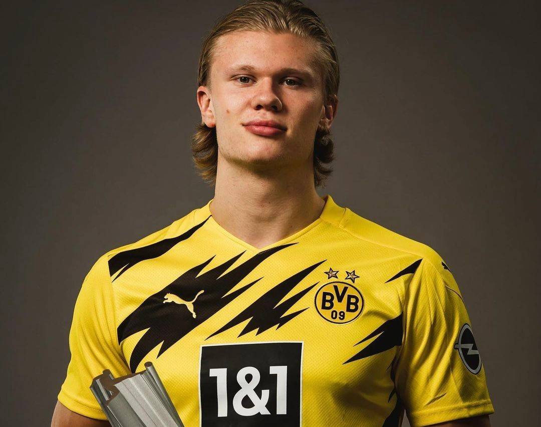 曼城德布劳内助攻斯特林得分（德布劳内妙传 斯特林为曼城建功）